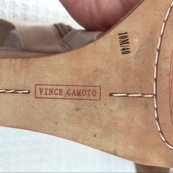 Vince Camuto Lyssia Pink Leather Wedge Sandals - Picture 7 of 8